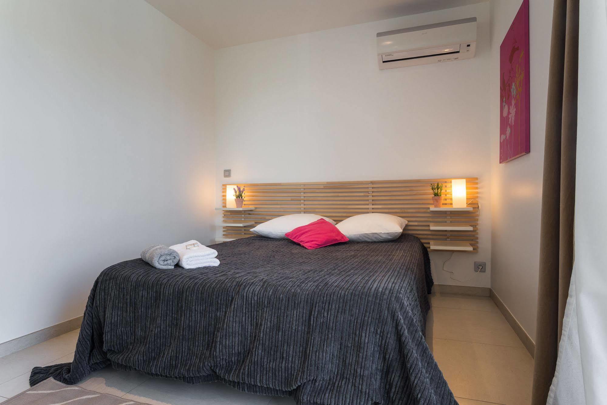 Apartmán Appart Azur Saint-Laurent-du-Var Exteriér fotografie